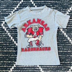 Soft vintage Razorbacks tee